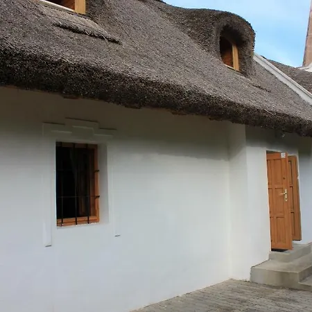 Balatonhomes ~ Patakmenti Szallas 巴拉顿菲赖德