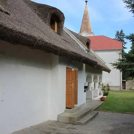 Balatonhomes ~ Patakmenti Szallas *